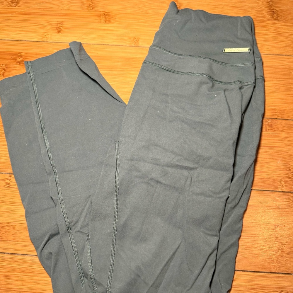 GYMSHARK LEGGINGS LIGHT GREY